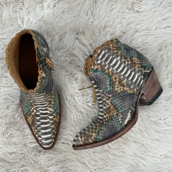 Allens Brand - Dixie Python - Almond Toe - Natural & Turquoise Women’s Size 8 - Picture 2 of 12